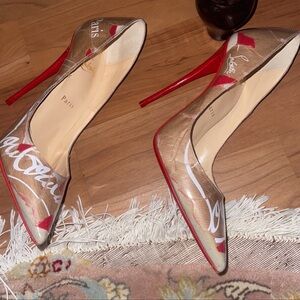 Worn once, under the fabric made with paper